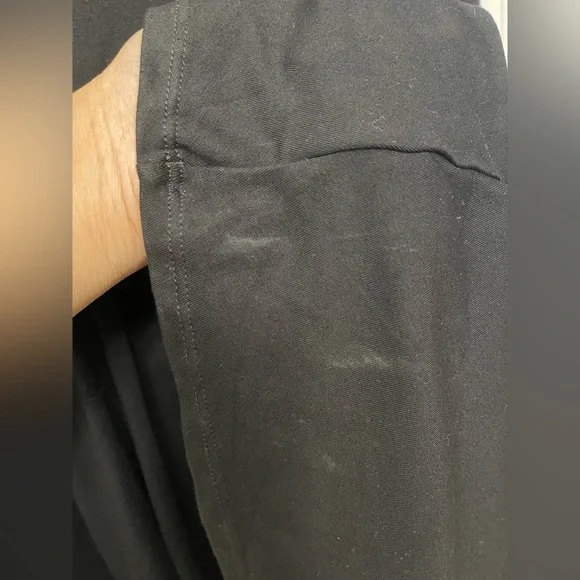 NWT Halara ($94.95) Black Tummy Control Batwing Flowy Midi Work Dress w/ Pockets - Picture 11 of 11